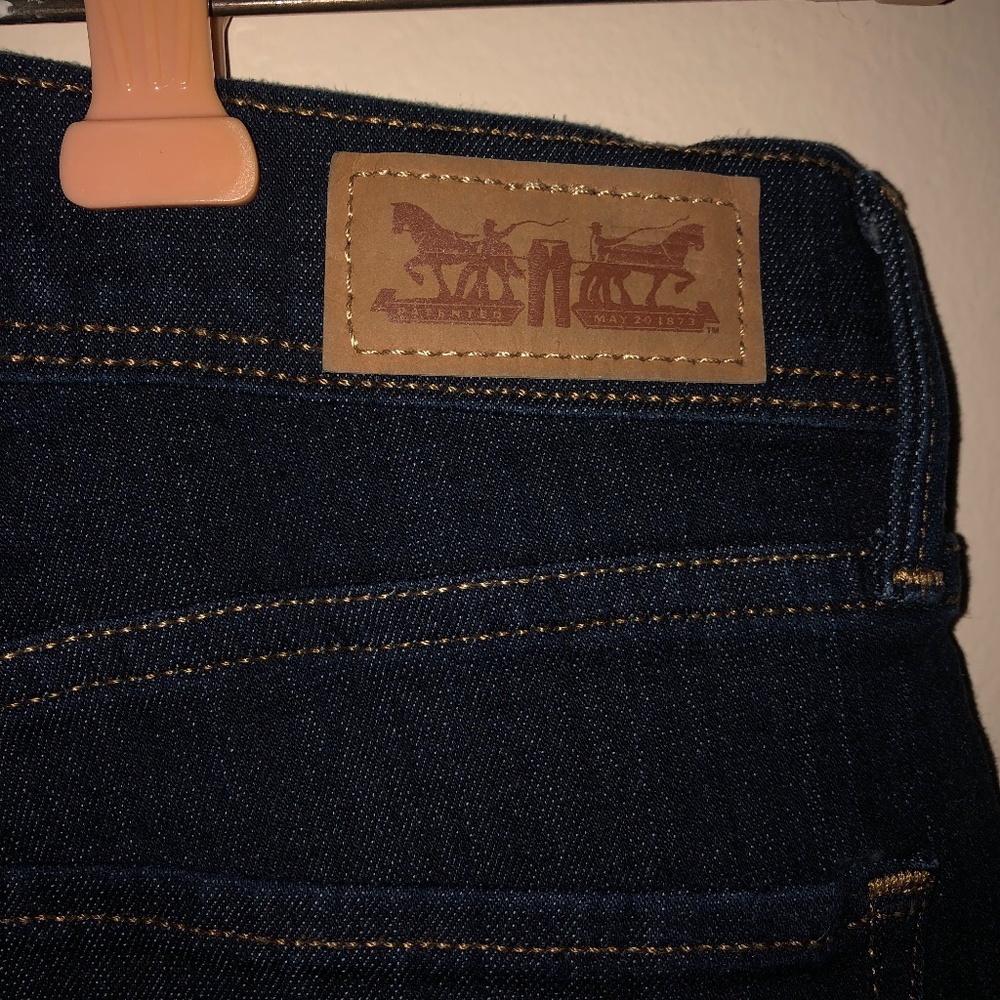 Levi's Perfectly slimming 512 bootcut Dark wash Denim jeans Size 6 - Picture 4 of 8